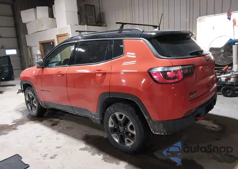 2018 Jeep Compass Trailhawk 4X4 from USA, damaged, VIN 3C4NJDDB6JT270182